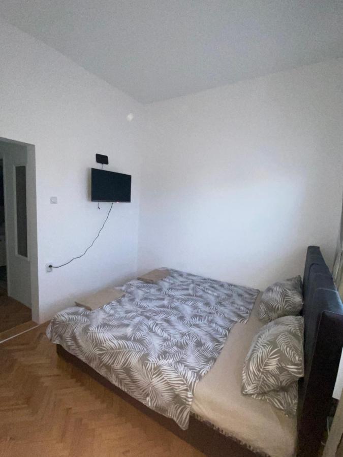 Apartmani Home Zaječar Kültér fotó