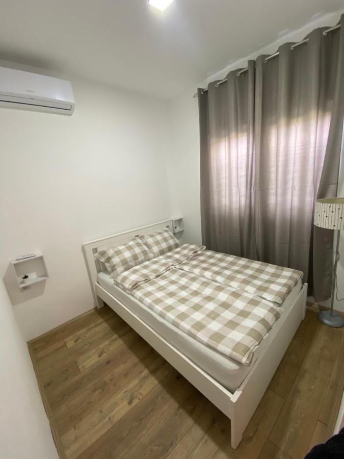 Apartmani Home Zaječar Kültér fotó